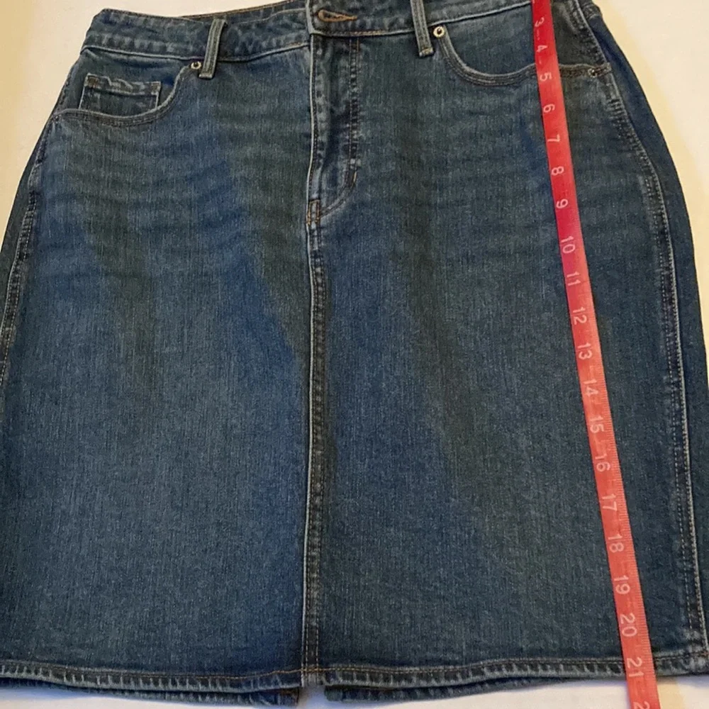 Old Navy Denim skirt size 10 - Picture 5 of 5